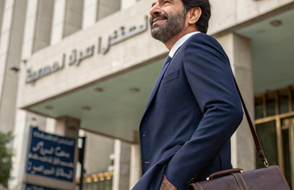 رمضانزاده وکیل متخصص دعاوی بانکی در تهران تجریش